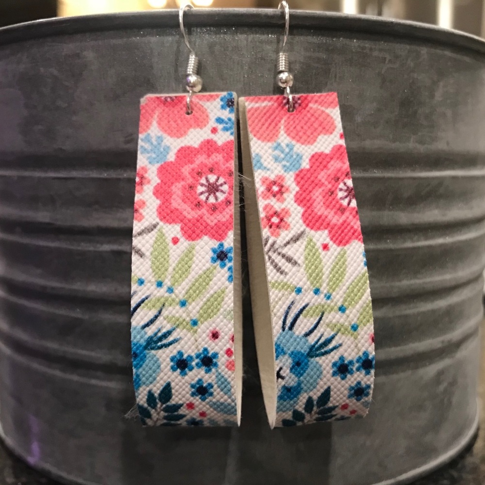 Large. Loop Style Faux Leather Earrings.